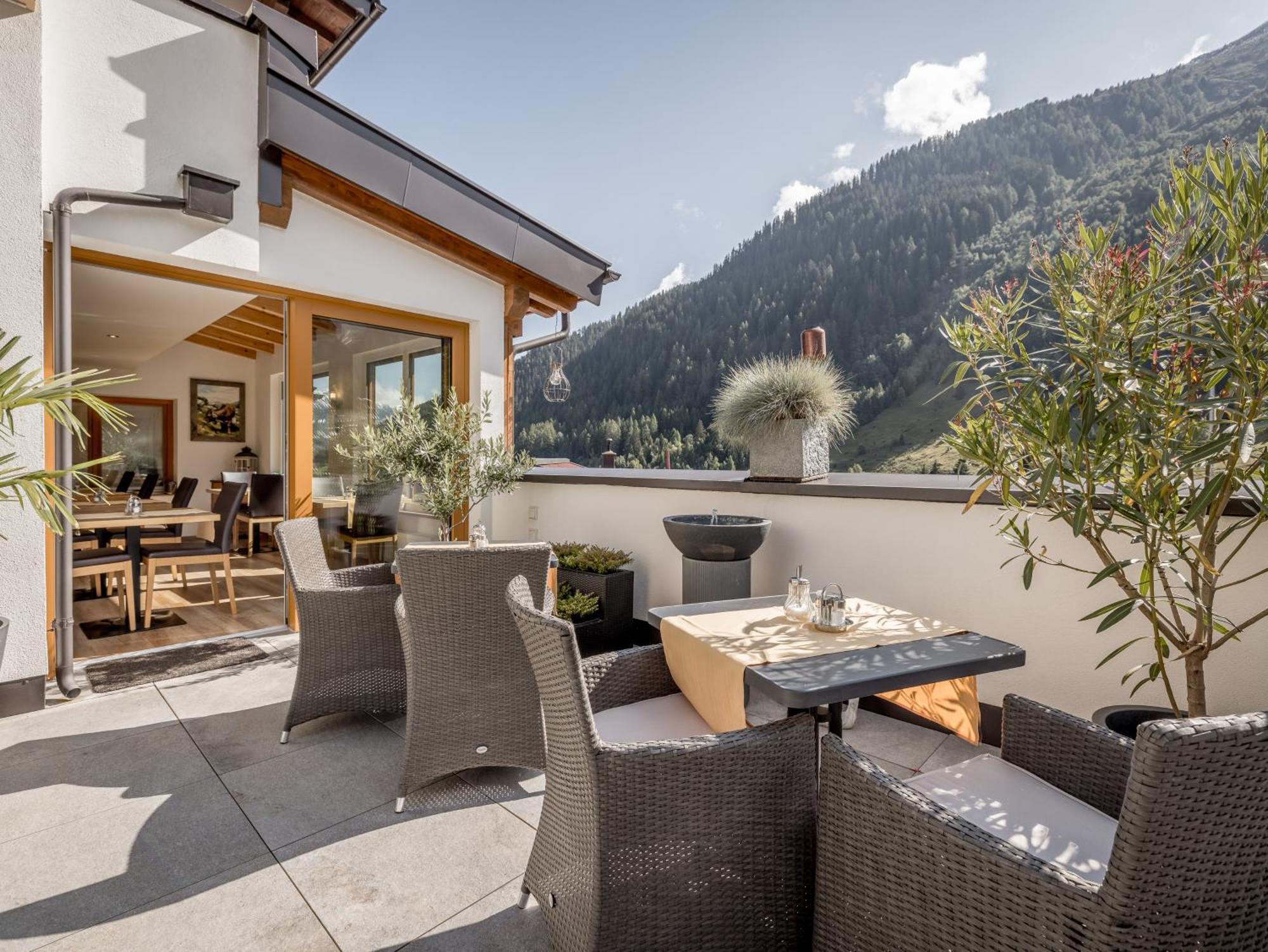Gasthuis Quality Hosts Arlberg - Haus Pepi Eiter 3*