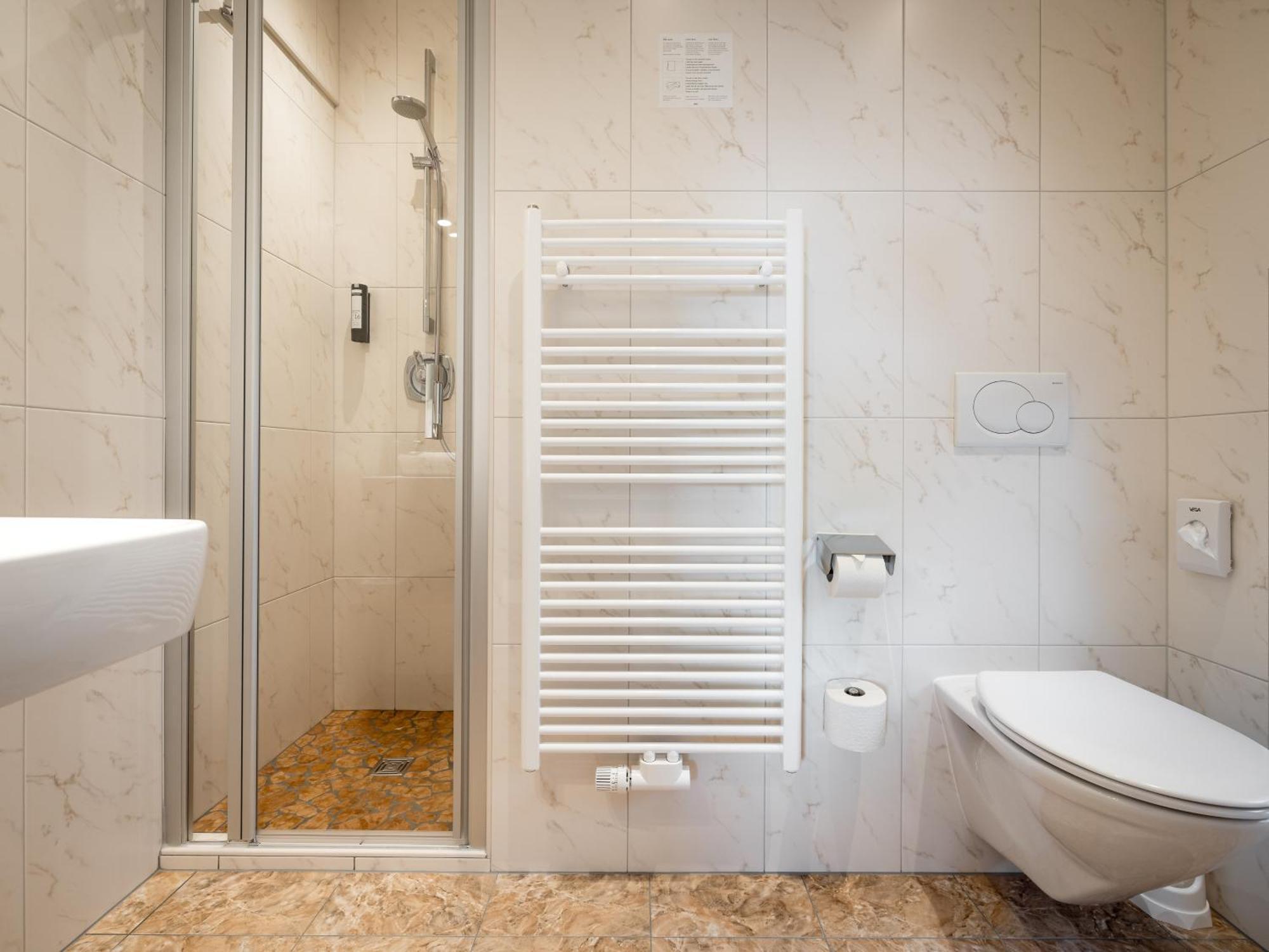 Quality Hosts Arlberg - Haus Pepi Eiter Gasthuis 3*