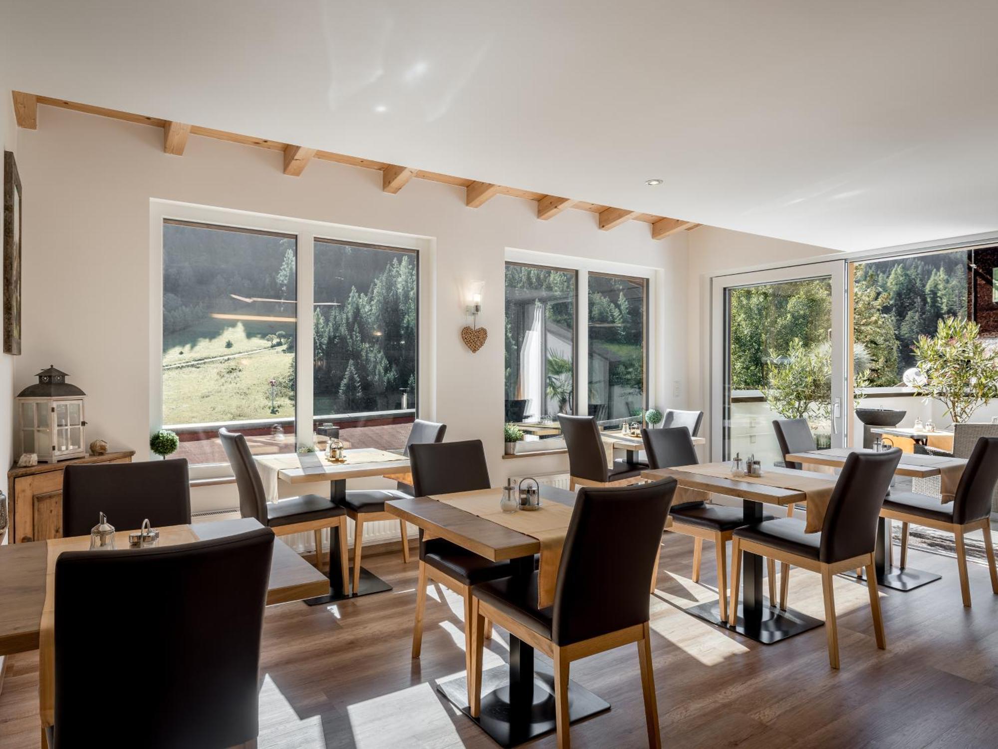 Guest house Quality Hosts Arlberg - Haus Pepi Eiter