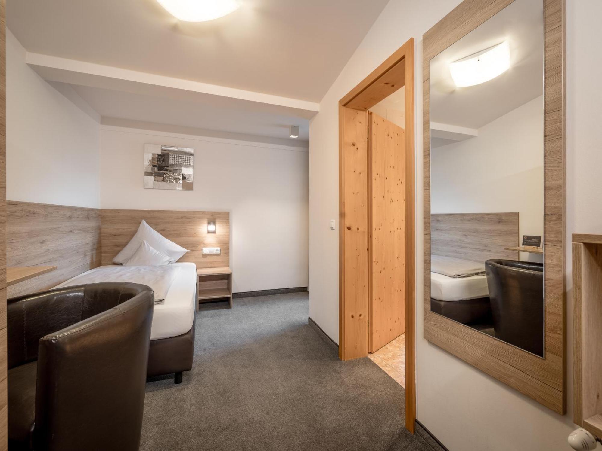 Quality Hosts Arlberg - Haus Pepi Eiter Guest house Sankt Anton am Arlberg
